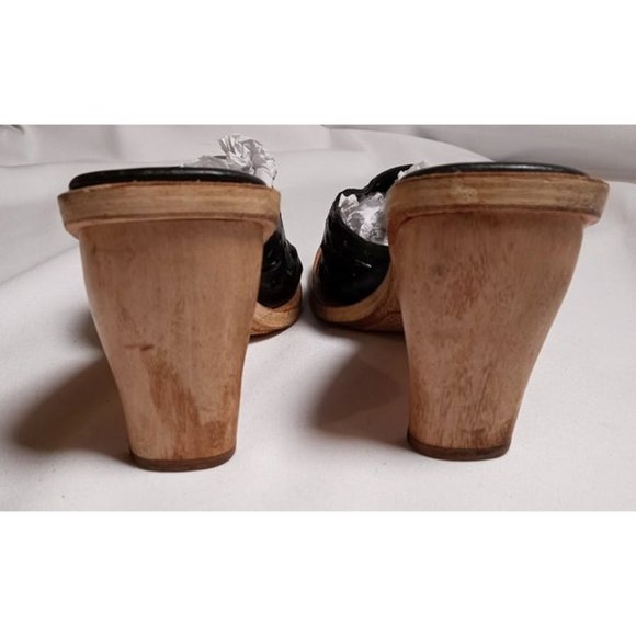 Vintage BCBG Wood and Leather Sandal Heels Size EU 37 (US 7B)‎ - Picture 7 of 9